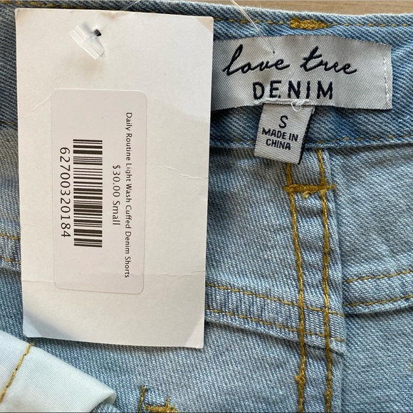 Love Tree Denim Light Wash Summer Vacation Casual Chic Cuffed Hem Short - Picture 3 of 6